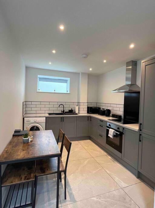 Entire Property In Downham Market, Serviced Accomodation Exterior photo