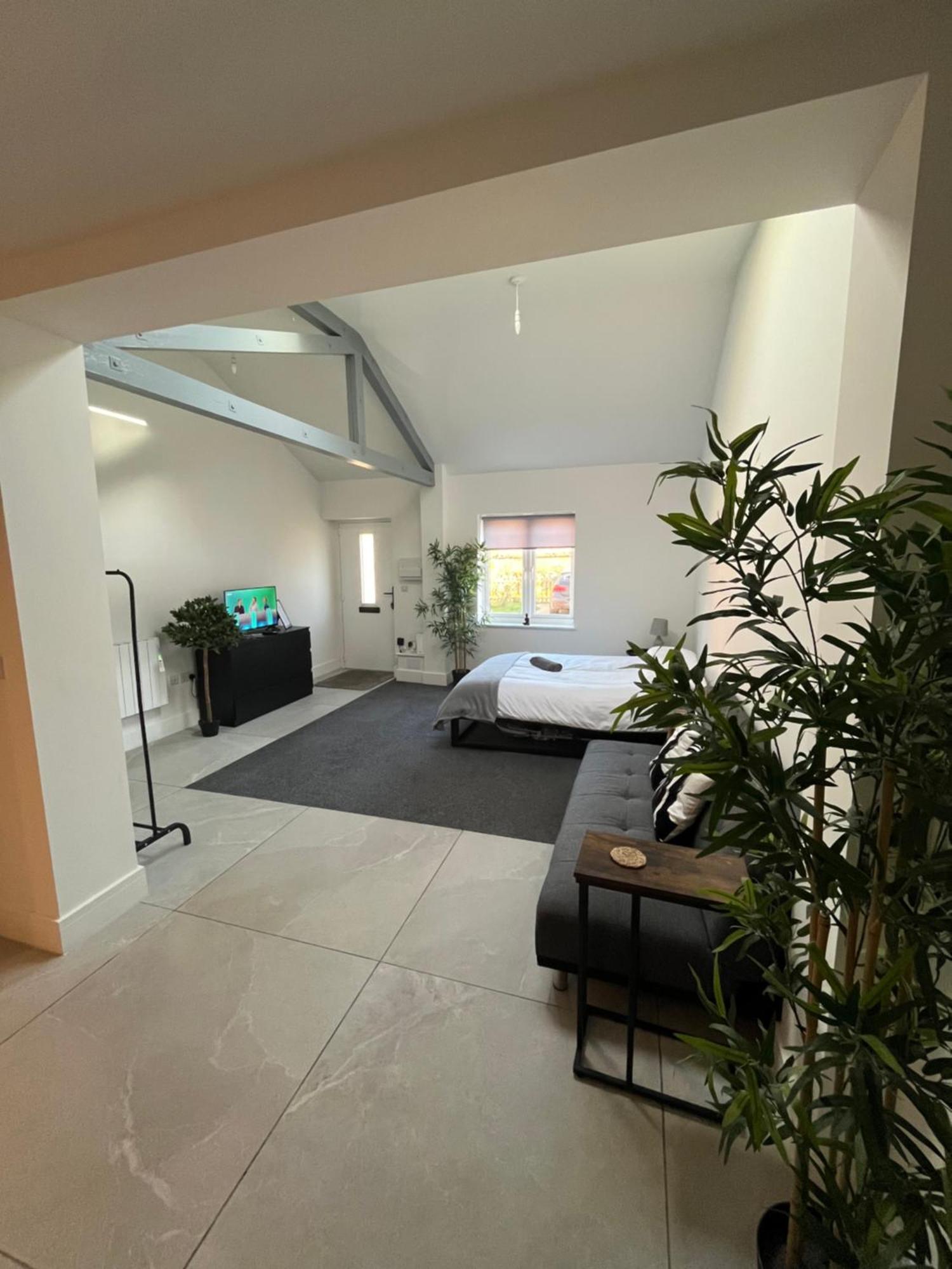 Entire Property In Downham Market, Serviced Accomodation Exterior photo